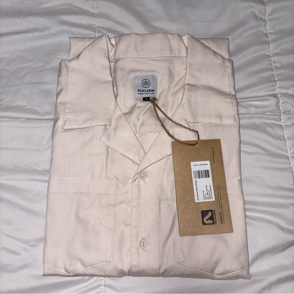 Flylow around town Tusk Tan Khaki Beige romper drawstring waist size XL Shorts